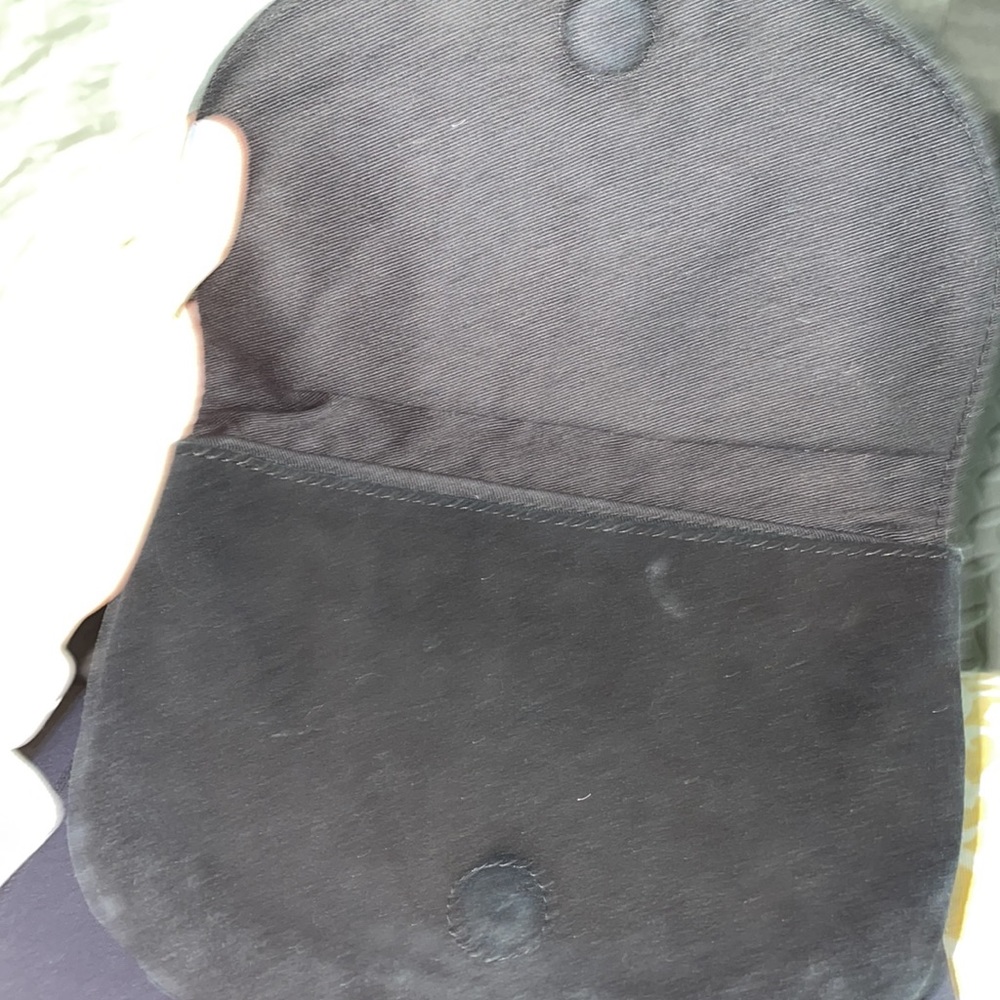 🎉CLOSET SALE 3 for 20🎉 Urban Outfitters Crossbody Purse - Picture 3 of 7